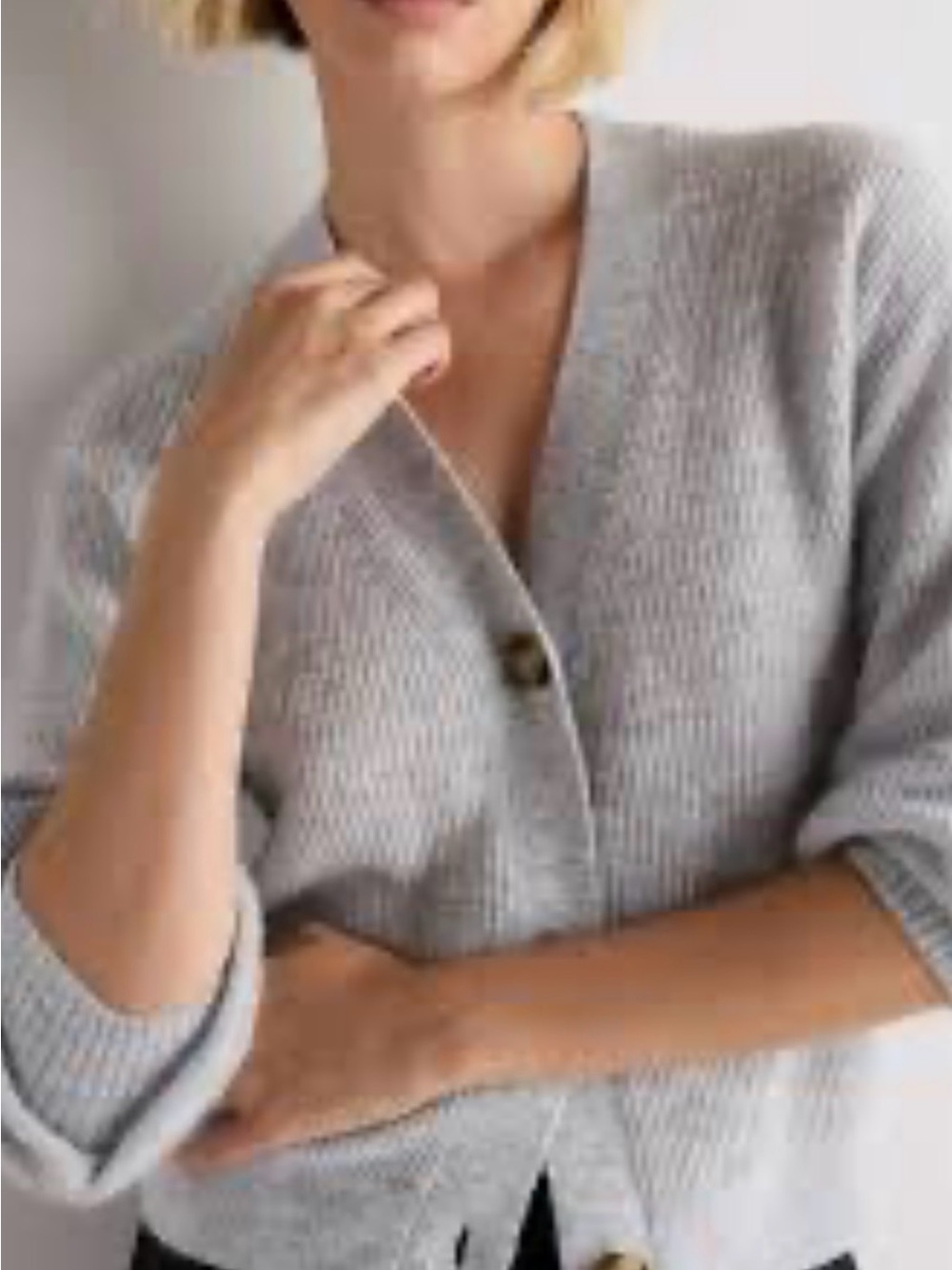 Quince Light Gray V-Neck Button Cardigan SZ S